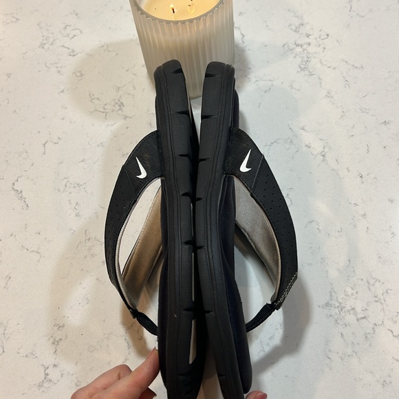 Nike Comfort Sandals Thong Flip Flops Size 10 - Picture 13 of 15